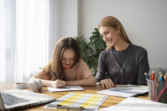 How to Choose the Right Home Tutor for Your Child?
